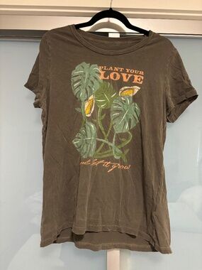 ✨ Midnight Rider x Anthropologie Graphic Tee – Size Large ✨